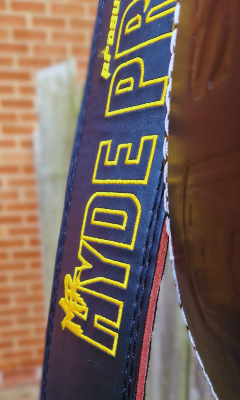 The Iron Legend OG Weightlifting Belt