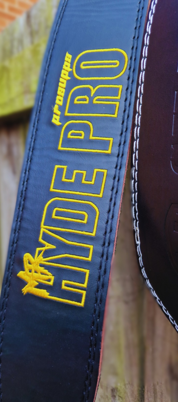 The Iron Legend OG Weightlifting Belt