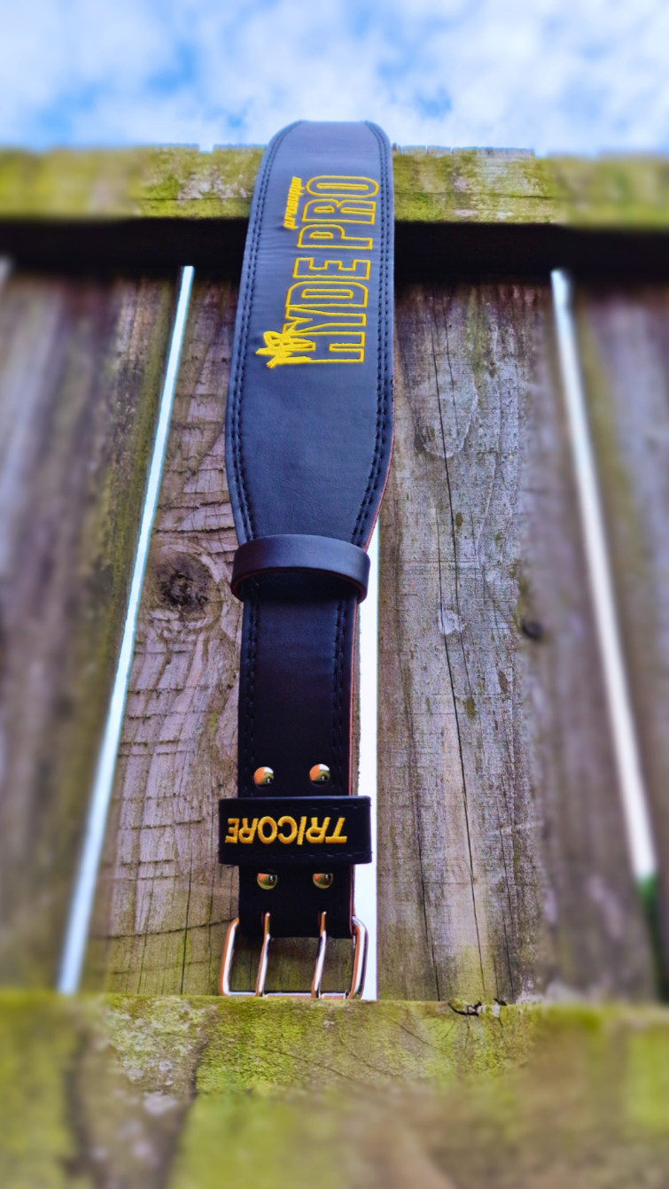 The Iron Legend OG Weightlifting Belt